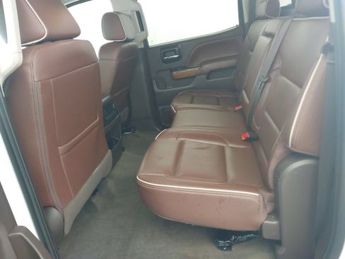 Used 2018 Chevrolet Silverado 1500 High Country AWD/4WD image 13