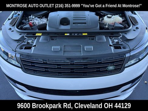 New 2025 Land Rover Range Rover Sport SE image 36