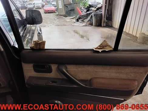 Used 1993 Toyota Land Cruiser image 23