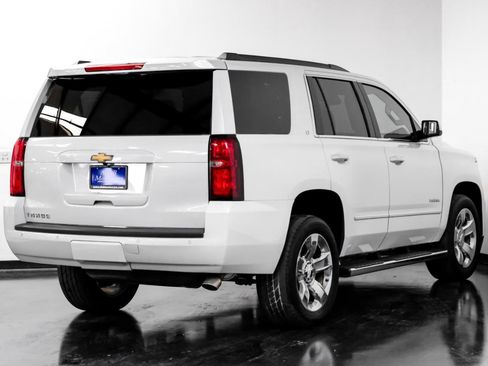 Used 2017 Chevrolet Tahoe LT w/ LT Signature Package image 7