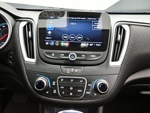 Certified 2024 Chevrolet Malibu LT image 14