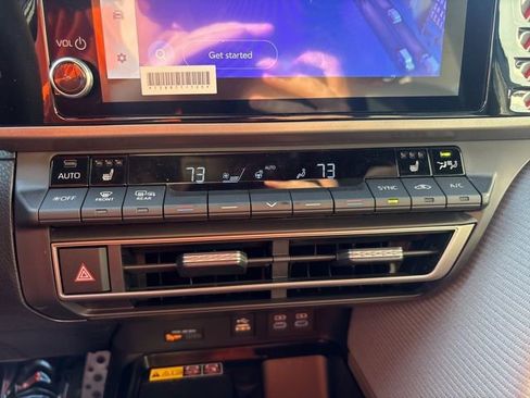 New 2026 Toyota Camry SE image 18