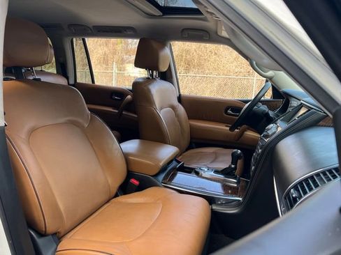 Used 2017 Nissan Armada Platinum image 32