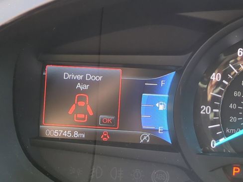 Used 2024 Ford Edge Titanium w/ Equipment Group 301A image 24