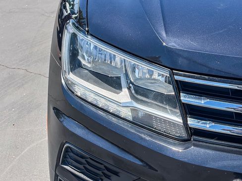 Used 2018 Volkswagen Tiguan S FWD image 7