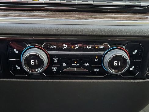 Used 2024 Chevrolet Silverado 1500 LT w/ Z71 Off-Road Package image 15