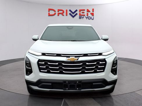 New 2026 Chevrolet Equinox LT w/ Safety and Technology Package image 8