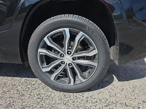 Used 2018 GMC Terrain Denali w/ Advanced Safety Package FWD image 27