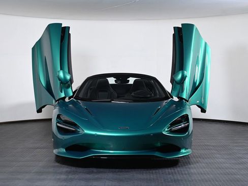New 2027 McLaren 750S Spider RWD image 24