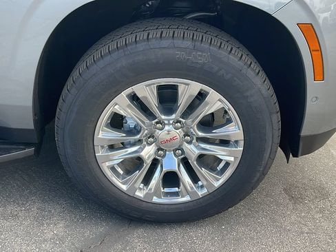 New 2026 GMC Yukon XL Denali AWD/4WD image 9