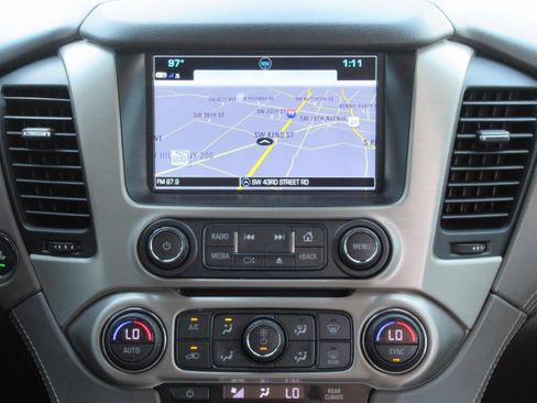 Used 2019 GMC Yukon Denali w/ Denali Ultimate Package RWD image 15