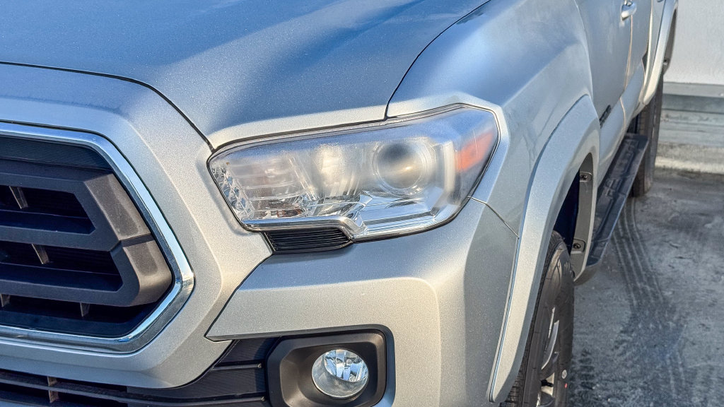 Used 2023 Toyota Tacoma SR5 w/ Black Out Package (TMS) RWD image 5