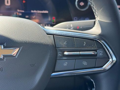 New 2026 Chevrolet Equinox EV LT image 14