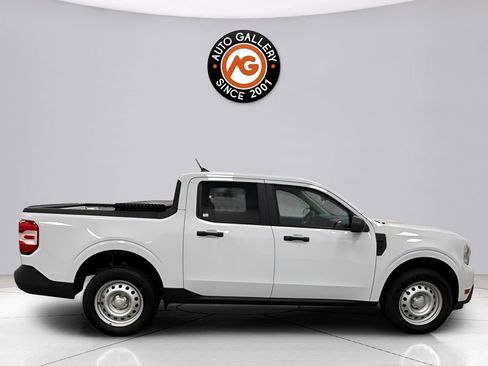 Used 2022 Ford Maverick XL FWD image 2