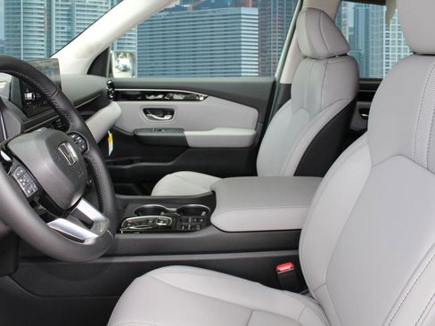 New 2026 Honda Pilot EX-L image 17