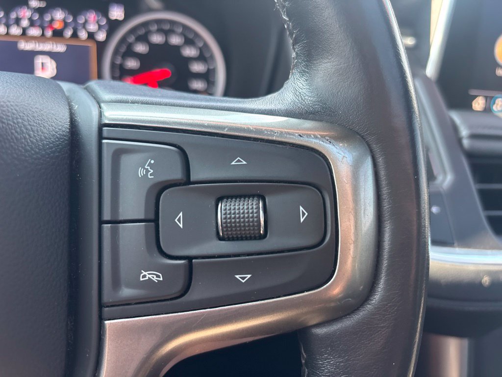 Used 2021 Chevrolet Tahoe Z71 w/ Luxury Package AWD/4WD image 24