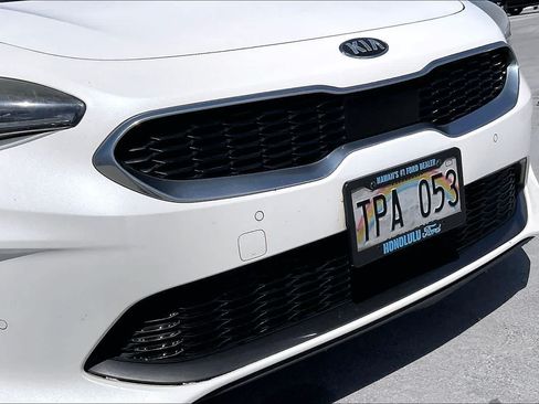 Used 2018 Kia Stinger Premium RWD image 33