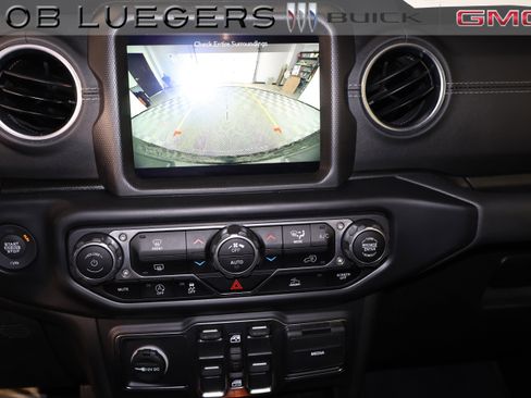 Used 2022 Jeep Wrangler Unlimited Sahara w/ LED Lighting Group image 24