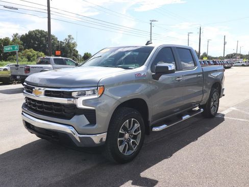 Used 2026 Chevrolet Silverado 1500 LT w/ Z71 Off-Road Package AWD/4WD image 5
