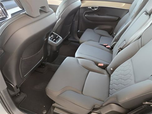 New 2025 Volvo XC90 B6 Core w/ Protection Package AWD/4WD image 26