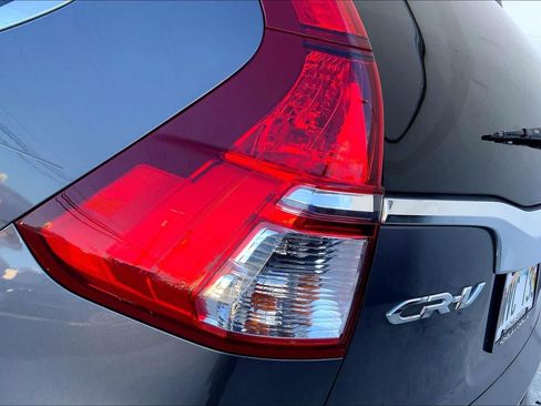 Used 2016 Honda CR-V Touring image 32