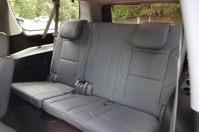 Used 2016 Chevrolet Suburban LT AWD/4WD image 24