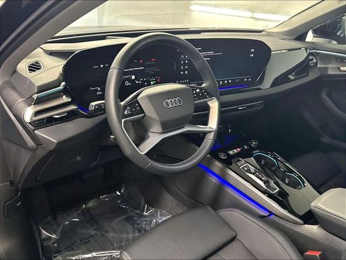 Used 2025 Audi A5 2.0T Premium Plus w/ Premium Plus AWD/4WD image 15