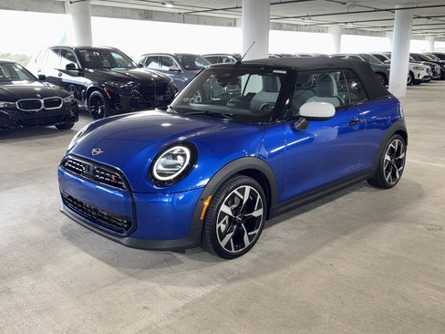 New 2026 MINI Cooper S image 3
