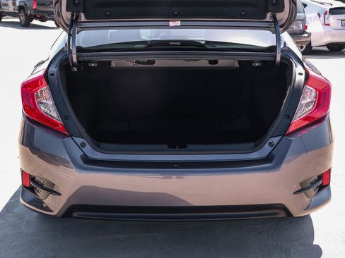 Used 2018 Honda Civic EX-T image 28