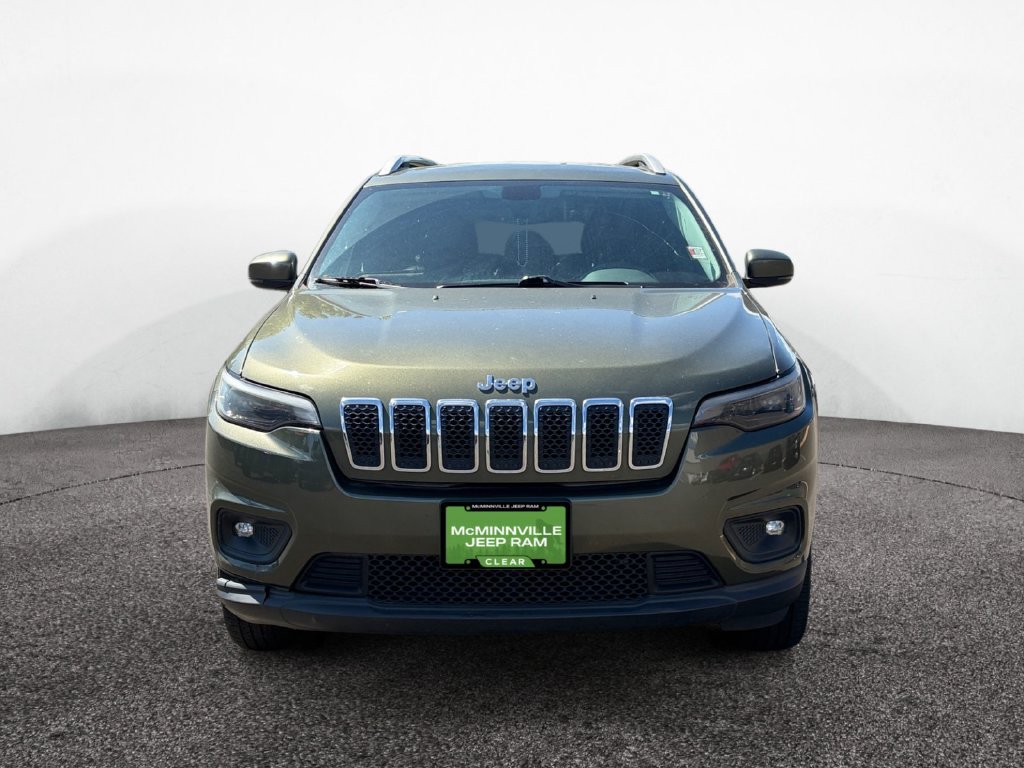 Used 2019 Jeep Cherokee Latitude Plus w/ Comfort/Convenience Group AWD/4WD image 8
