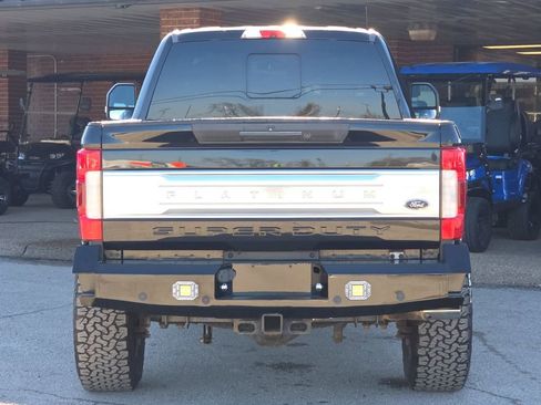 Used 2017 Ford F350 Platinum w/ FX4 Off-Road Package image 7