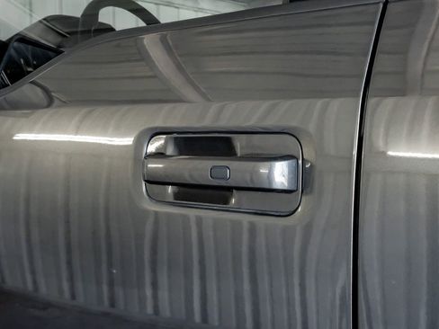 Used 2019 Ford F150 Raptor w/ Equipment Group 802A Luxury image 41