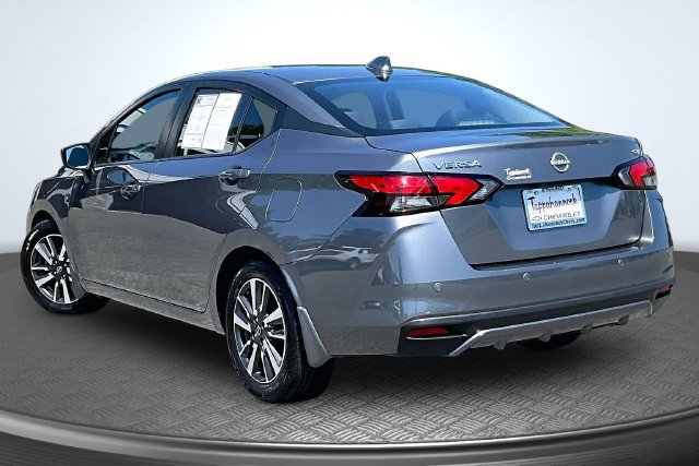 Used 2024 Nissan Versa SV w/ Trunk Package FWD image 4