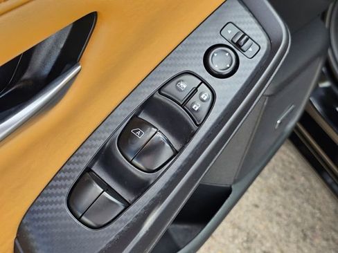 Used 2024 Nissan Sentra SV w/ SV Premium Package image 20