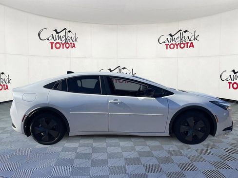 New 2026 Toyota Prius Plug-In Hybrid image 8