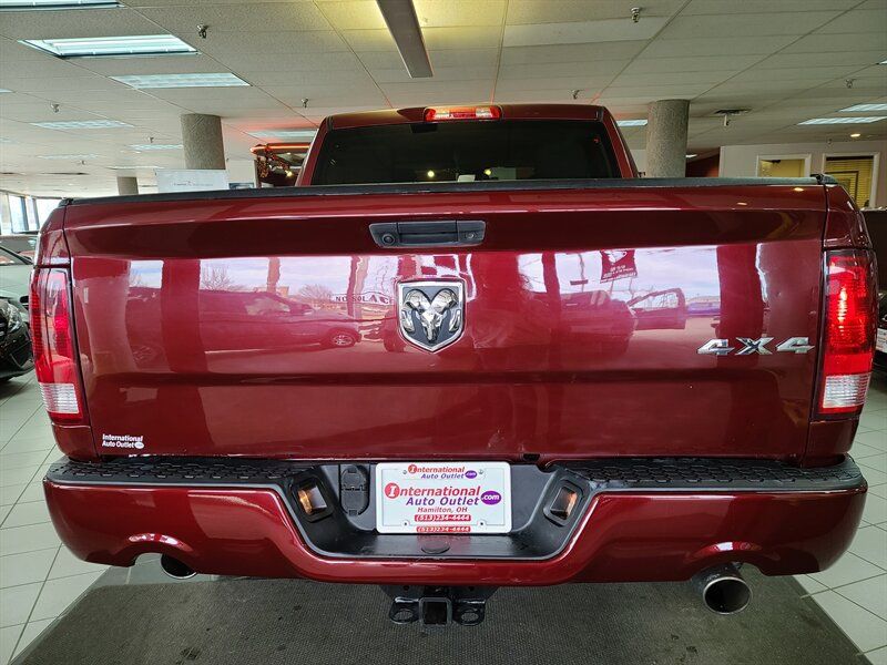 Used 2017 RAM 1500 Express AWD/4WD image 6