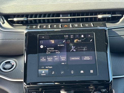 New 2025 Jeep Grand Cherokee Laredo AWD/4WD image 11