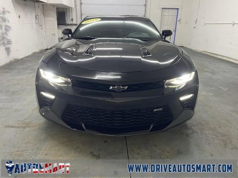Used 2018 Chevrolet Camaro SS image 26
