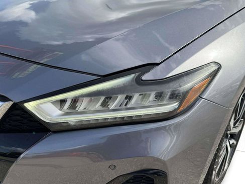 Used 2020 Nissan Maxima 3.5 SL w/ Floor Mat Group FWD image 12
