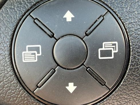 Used 2009 Mercedes-Benz SLK 350 image 38