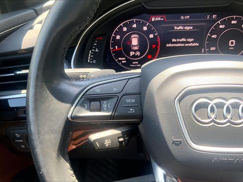 Used 2019 Audi Q7 3.0T Prestige w/ Prestige Package AWD/4WD image 20