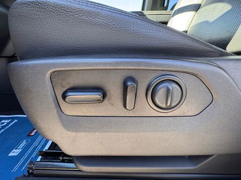 Used 2020 GMC Sierra 2500 Denali w/ Denali Ultimate Package image 12