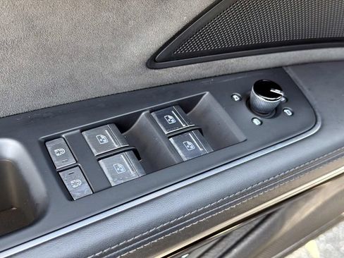 Used 2020 Audi S8 L AWD/4WD image 19