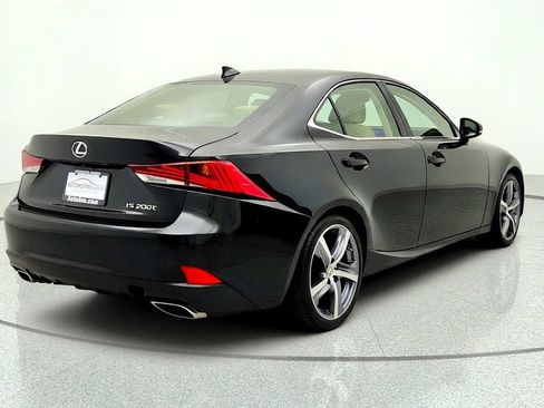 Used 2017 Lexus IS 200t w/ Navigation System Package RWD image 5