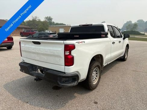 Used 2021 Chevrolet Silverado 1500 W/T w/ WT Value Package AWD/4WD image 7