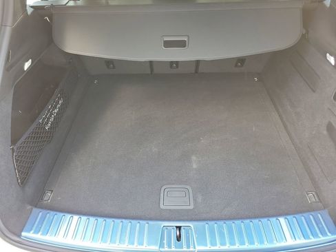 Certified 2025 Porsche Cayenne image 17