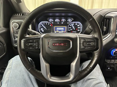 Used 2021 GMC Sierra 1500 SLE w/ X31 Off-Road Package image 30