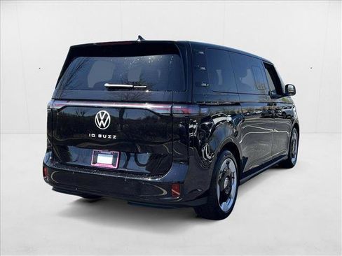 New 2025 Volkswagen ID. Buzz Pro S image 5