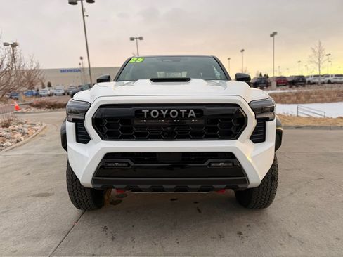 Used 2025 Toyota Tacoma TRD Pro image 2