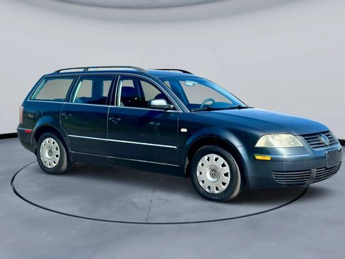 Used 2003 Volkswagen Passat GL FWD image 10